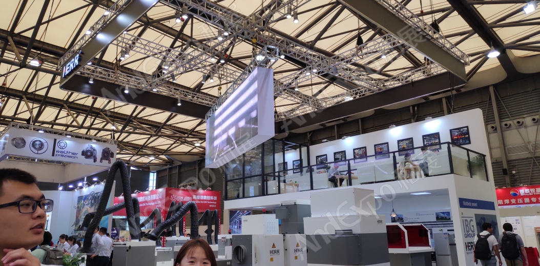 上海汽车制造技术及装备展78